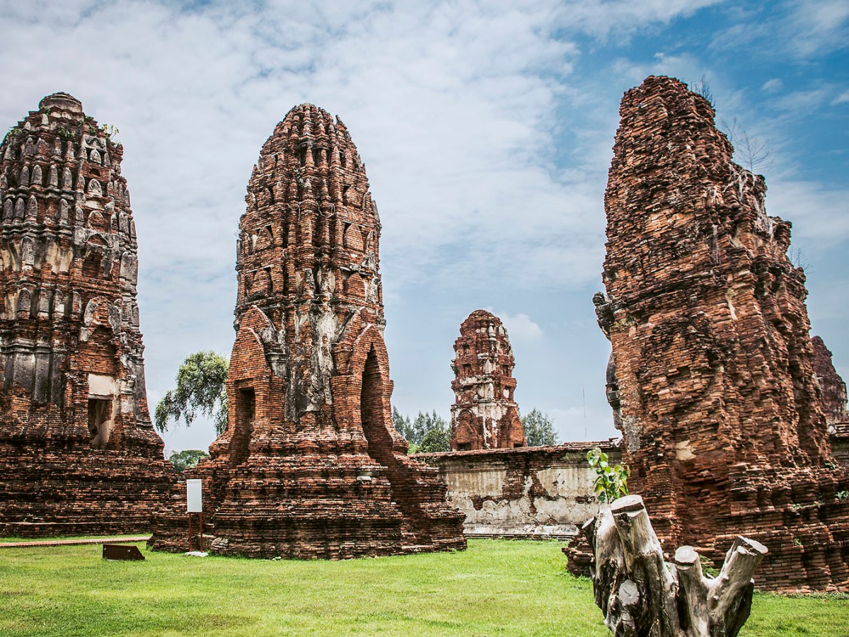 A day trip to&nbsp;Ayutthaya