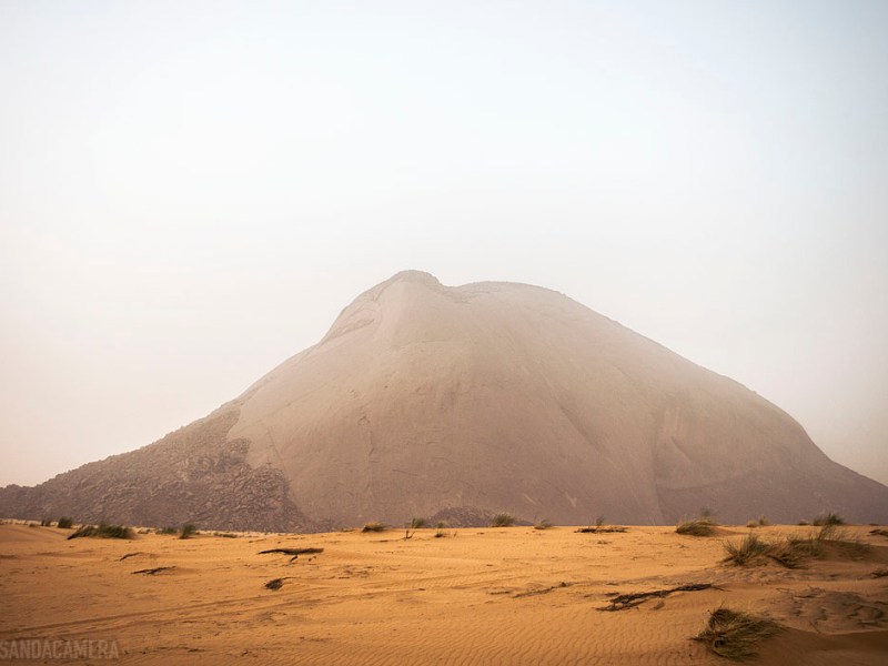 The monoliths of Mauritania: Ben Amera and Ben&nbsp;Aïsha